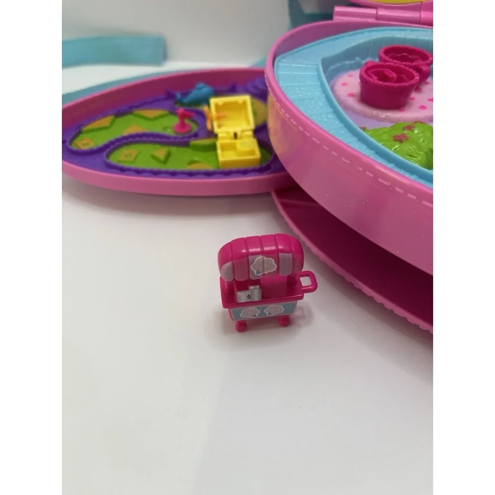 Polly Pocket Tiny‎ Is Mighty Theme Park Backpack Compact Playset Mattel 2019